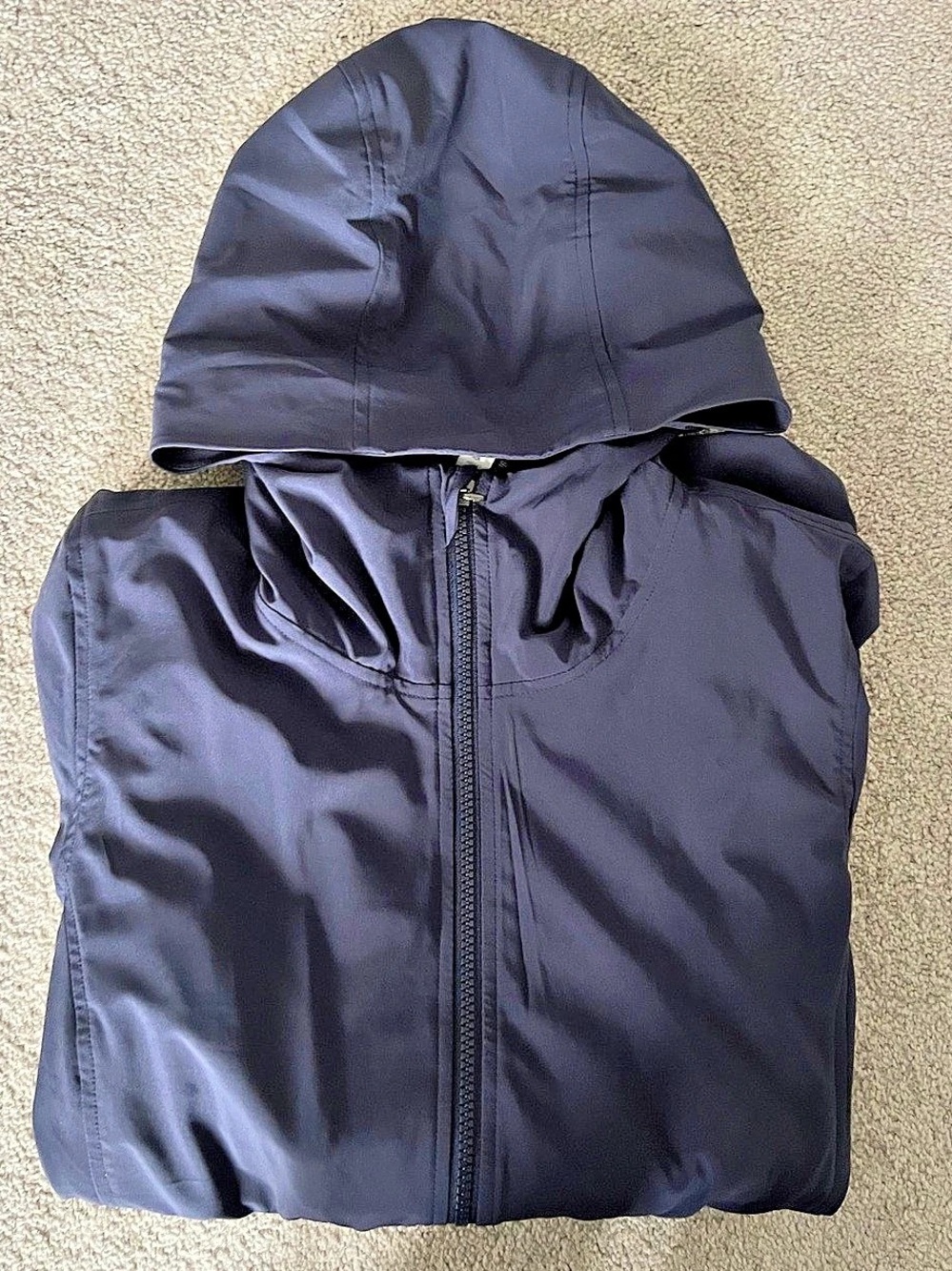 Lululemon Women’s Size 4 Light Jacket in
Deep Indigo